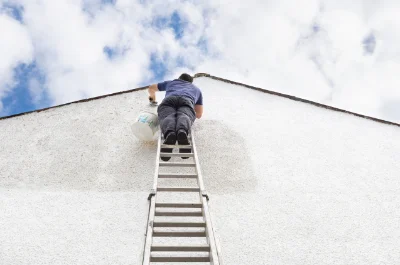 Peinture extérieure à la Roquette — façades et ravalement