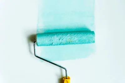 Peinture intérieure à la Roquette — murs, plafonds et boiseries